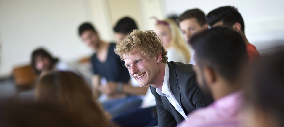 Horst Wenzel coaching a seminar group